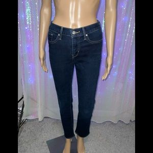 Women’s Levi’s 312 Shaping Slim Jeans Waist Size 26